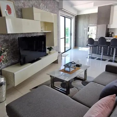 Soul Dive World Penthouse Saint Julian's